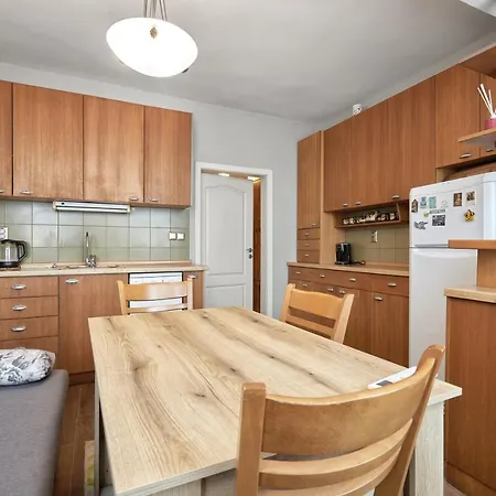 Apartamento Space Of Arts ~ Two-bedroom With Balcony