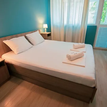 Space Of Arts ~ Two-bedroom With Balcony Burgas