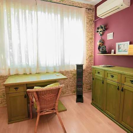 Apartamento Space Of Arts ~ Two-bedroom With Balcony *